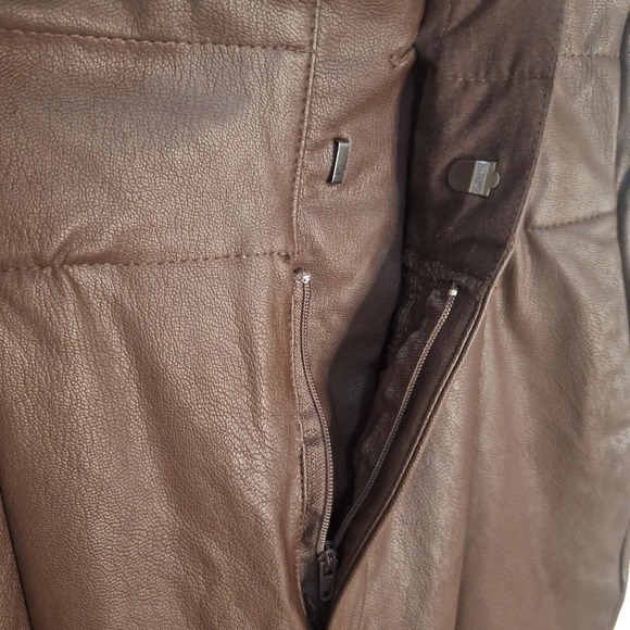 ASOS Strativarious paper bag waist faux leather pants SZ  2 - Picture 6 of 10